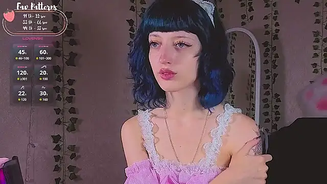 mistyverse live cam on StripChat