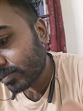 BlackHairy_man webcam