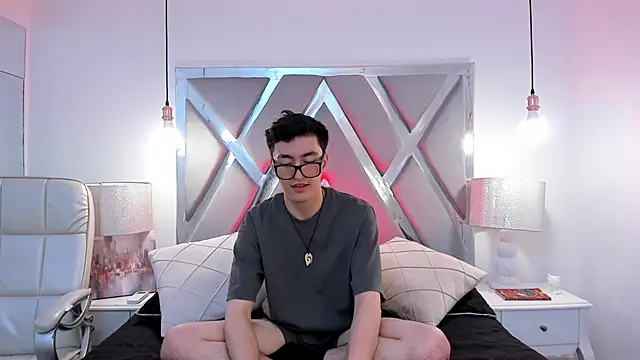GaelDuke live sex cam