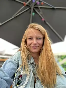 AnastasiaAniess webcam
