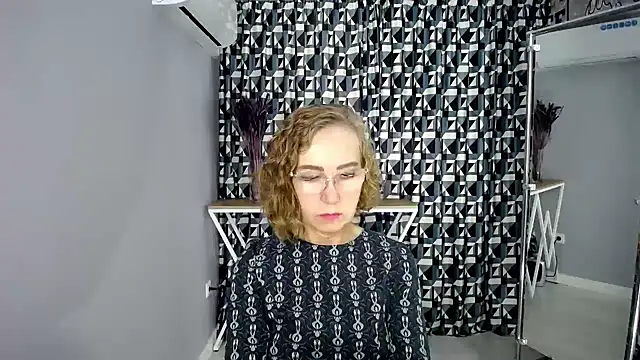 queen_a_n_i