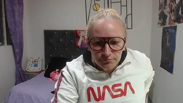 emperabigbootybigass
