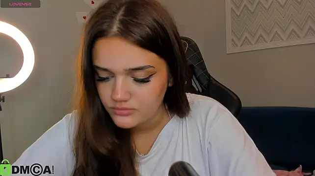 Aisha_Sky webcam