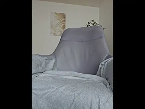 johnnym1 webcam
