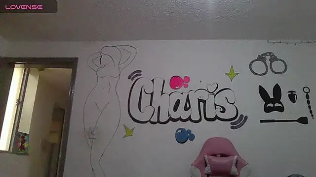 Charis_21 live cam on StripChat