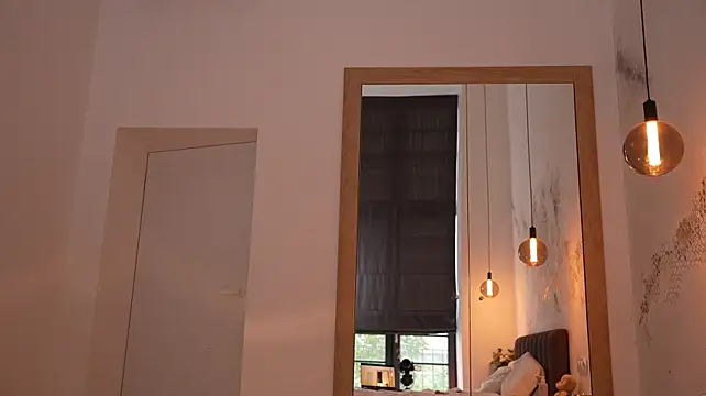 ibiddi live room snapshot on Stripchat