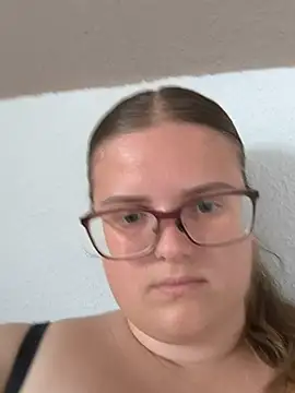 CurvyPaar2 live webcam