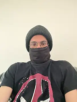 DeepGuy20 webcam