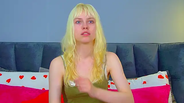 HannahHollis live webcam