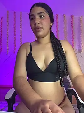 Nanis_ec live cam on StripChat