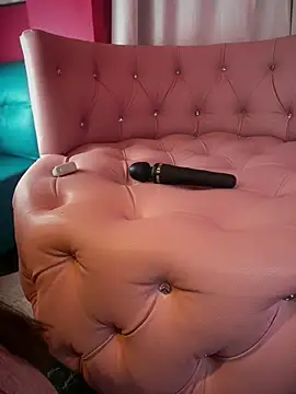 MaverickGrey live cam on StripChat