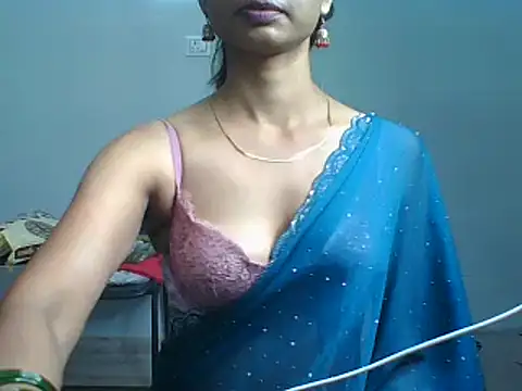 Sonam1186 live cam on StripChat