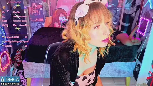 nena_cupcake_ (F teen) - Oil on tits