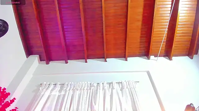 milfhorny_69