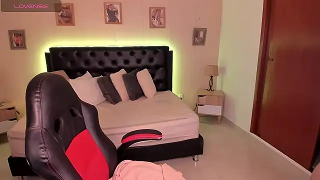 LolaVillalobos webcam