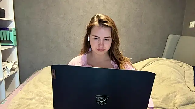 Four_Our webcam