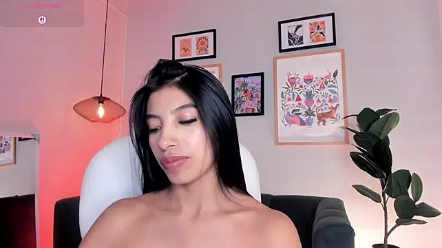 Tiffany_Low