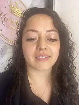 Nails_Lucia live cam on StripChat