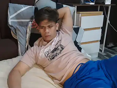 cumwhat_me webcam