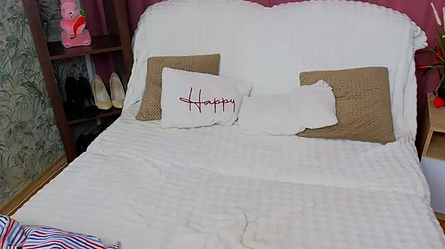 EmilyCuper_ webcam