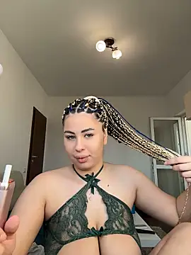 DaianaKimberly webcam