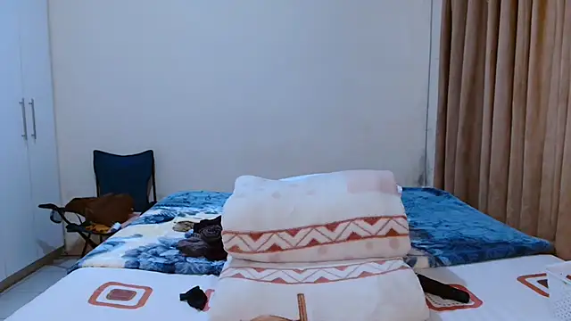 ALEXABOUJEE95 webcam