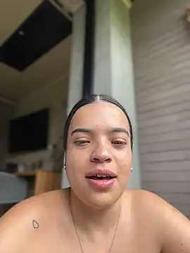 JuanitaMore01 webcam