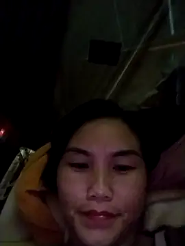 Qing-201 live cam on StripChat