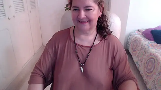 leonela_69 webcam