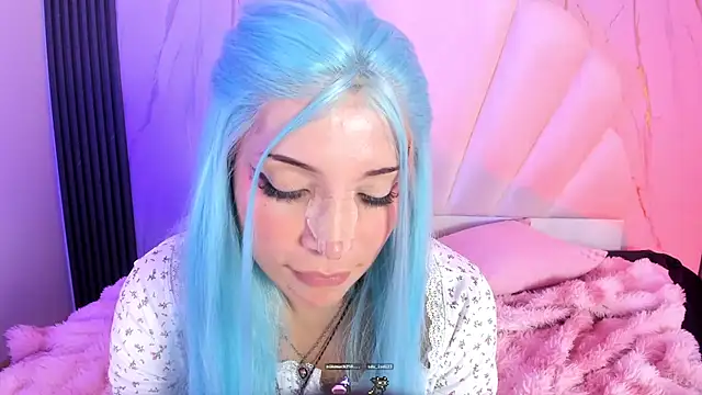 AliiceWonderland_ live sex cam