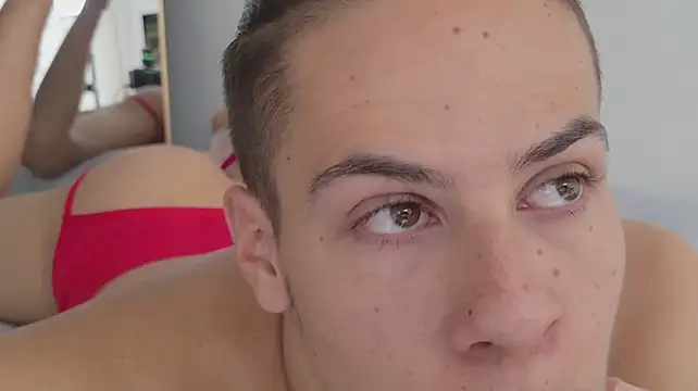 grey___27 webcam