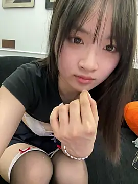 miaomiaou_'s live cam