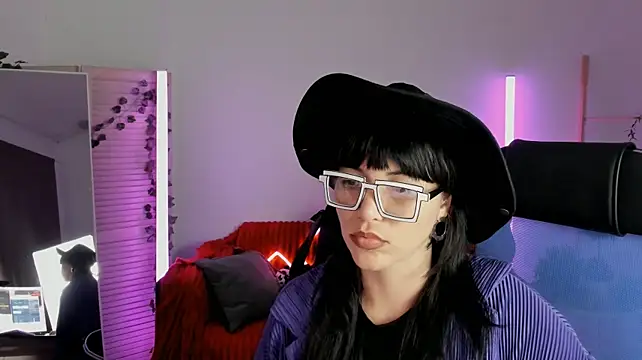 NeoGeisha live cam on StripChat