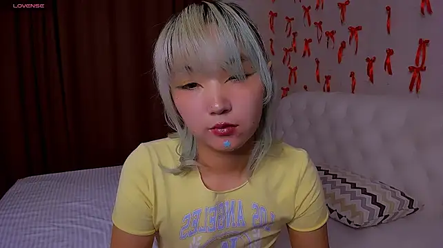 Milla_Aheo webcam
