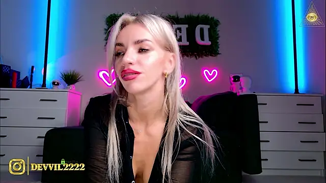 Devvil2222 webcam