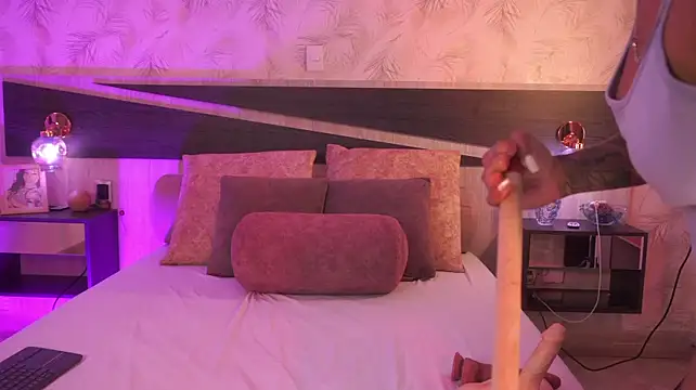 Natalia_Cruzz webcam