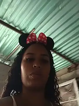 Tu-Diablita_Caliente webcam