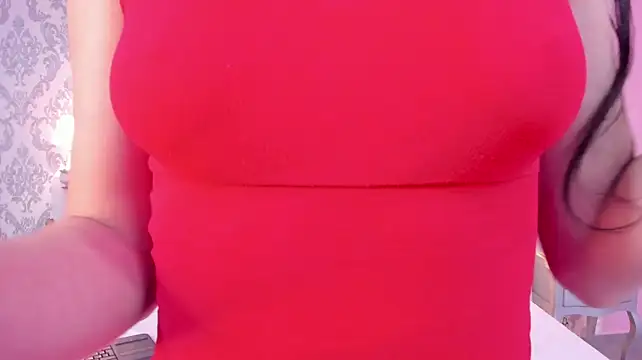 ScarletMore webcam