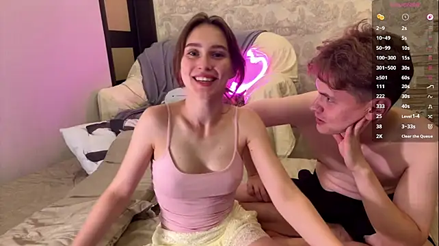 StarryCouple live cam on StripChat