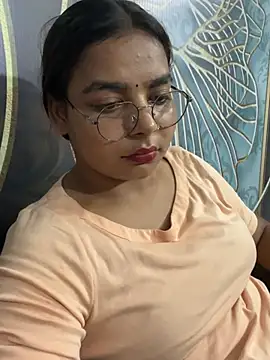 Aayra_Joshi webcam