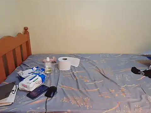 Luna_en_Gee webcam