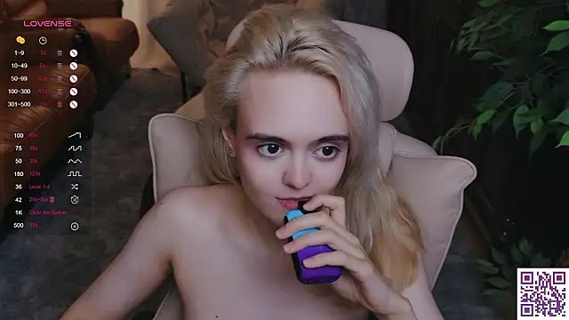 Oxcy_Secret webcam