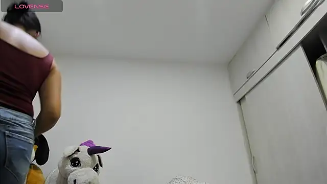 Amelia_Debora_Antonella webcam