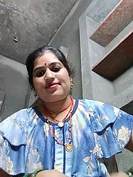 Hot_kamla