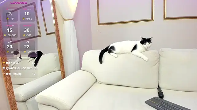 MiaLiore_ webcam