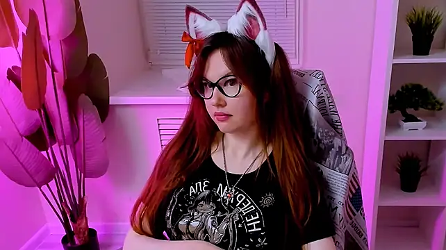 CarolGiggly live sex cam