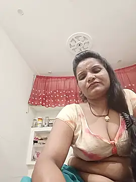 Cut_rani64 webcam