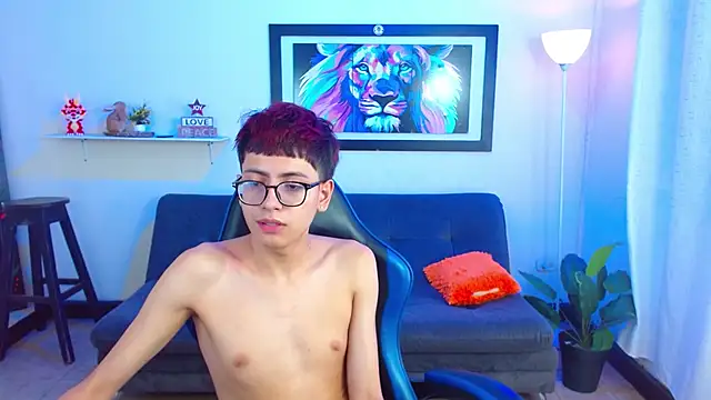 alexcum_18