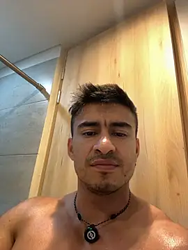 Chris_Clarck live cam on StripChat