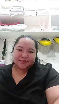 LianaCruzado webcam
